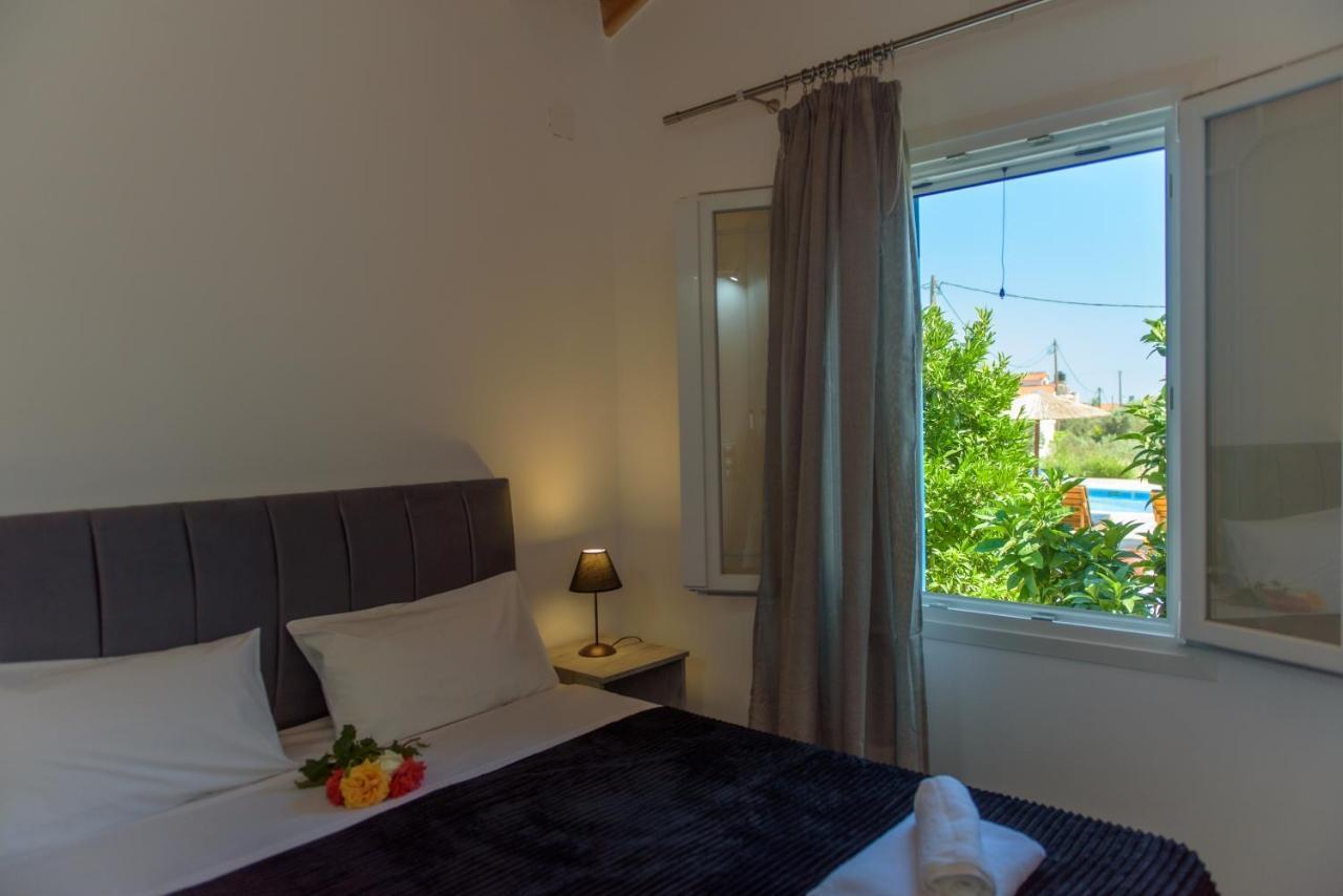 Anastasia Apartments Kampos Marathokampou Extérieur photo